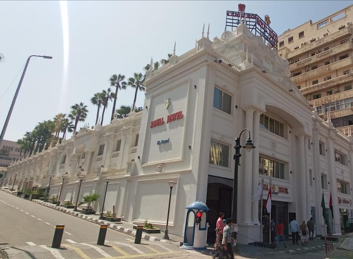 Royal Jewel Al Raml Hotel 4*