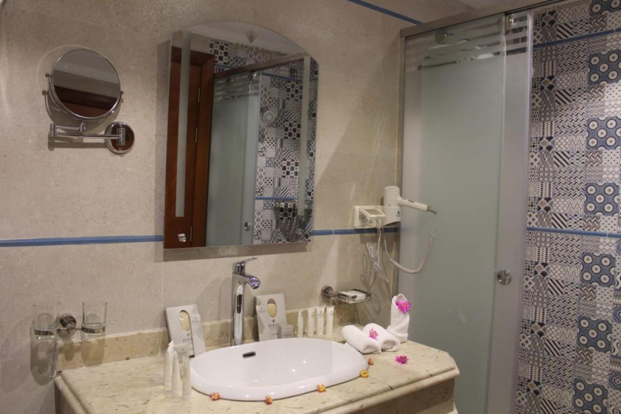 Royal Jewel Al Raml Hotel 4*
